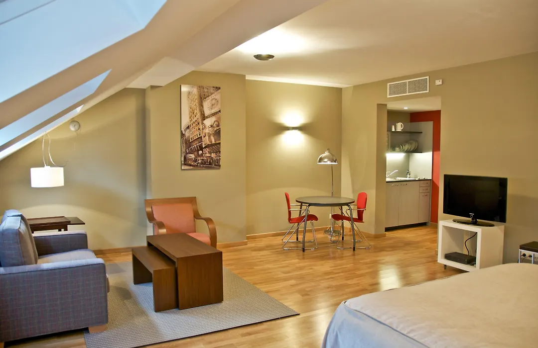Mas Aparthotel Eu-1